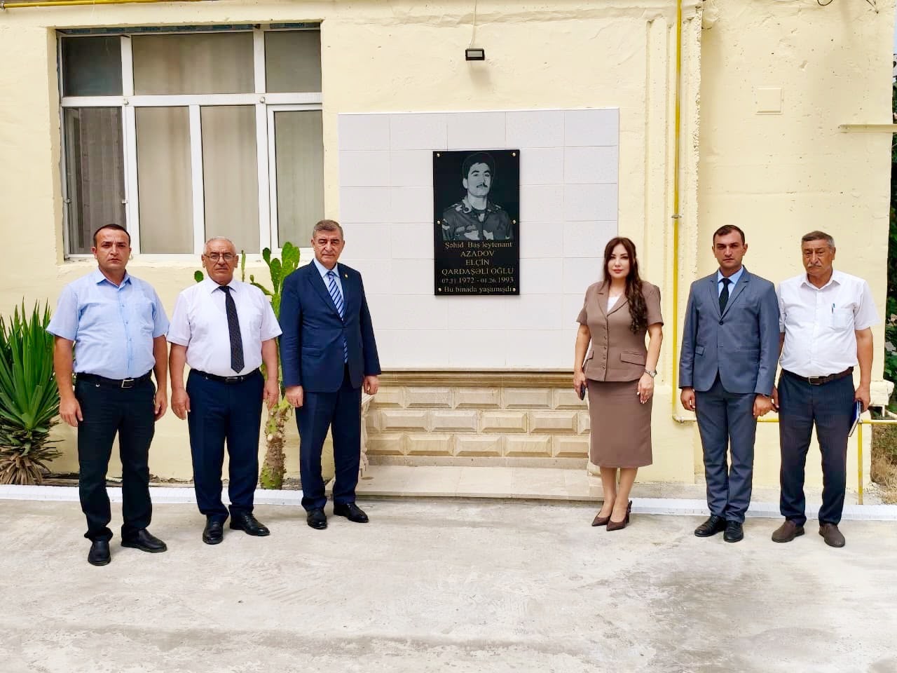 03.jpg
