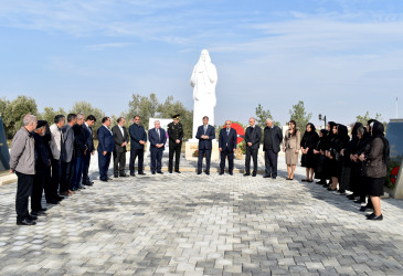 Şirvan Şəhər İcra Hakimiyyətinin başçısı ənənəvi olaraq bu ayın sonuncu cümə axşamı da şəhid ailələri ilə görüşüb.