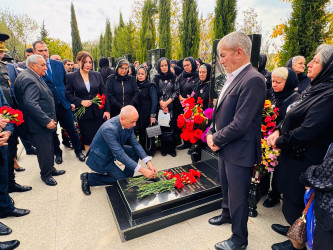 Vətən müharibəsi şəhidi Röyal Məmmədovun xatirəsinə həsr olunmuş tədbir keçirilib.