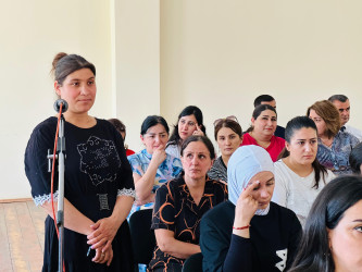 Şirvan Şəhər İcra Hakimiyyətinin başçısı İlqar Abbasov növbəti səyyar görüş keçirib.