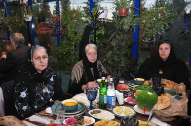 Şirvanda Beynəlxalq Qadınlar Günü münasibətilə şəhid anaları ilə görüş keçirilib, onlar üçün iftar süfrəsi təşkil olunub.