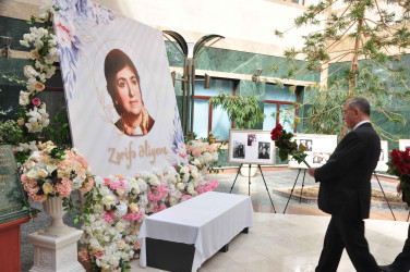 Şirvanda görkəmli oftalmoloq alim, akademik Zərifə xanım Əliyevanın anım gününə həsr olunmuş tədbir keçirilib.