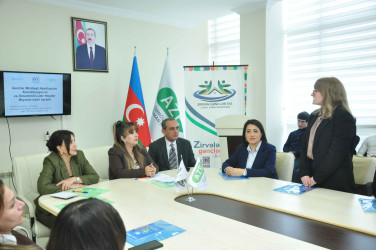 Şirvanda gənclər üçün Azərbaycan Konstitusiyası və Ümummilli Lider Heydər Əliyevin irsi mövzusunda maarifləndirici seminar keçirilib.