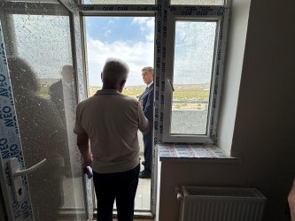 “Yeni Şirvan” Yaşayış Kompleksinin tikinti işləri sürətlə davam etdirilir.