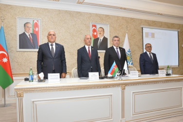 Yeni Azərbaycan Partiyası Şirvan şəhər təşkilatının təsis olunmasının 33 illiyinə həsr olunmuş tədbir keçirilib.