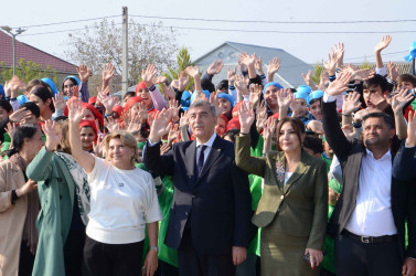 Şirvanda 8 Noyabr - Zəfər Günü münasibətilə fləşmob təşkil olunub.