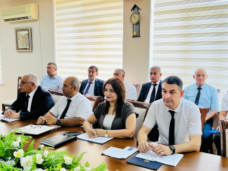 Şirvan Səhər İcra Hakimiyyətinin başçısı İlqar Abbasov növbəti vətəndaş qəbulu kecirib.