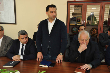 Şirvan Səhər İcra Hakimiyyətinin başçısı İlqar Abbasov vətəndaş qəbulu keçirib.