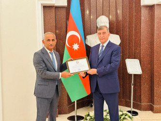 Şirvanda dövlət qulluqçularının peşə bayramı qeyd edilib.