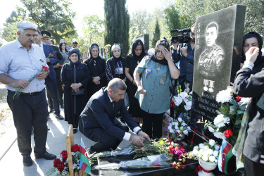 Şirvanda Vətən müharibəsi şəhidi Həsən Həsənovun xatirəsi anılıb.