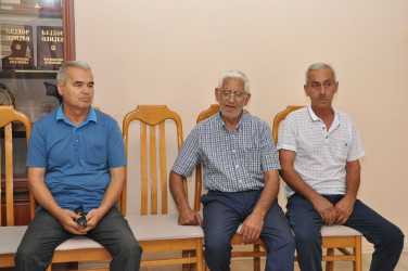 Şirvan Səhər İcra Hakimiyyətinin başçısı İlqar Abbasov vətəndaş qəbulu keçirib.