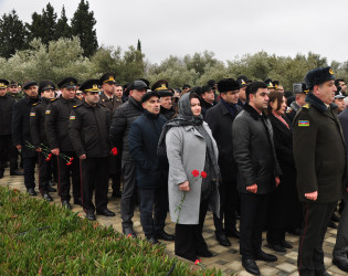 Şirvanda 20 Yanvar faciəsinin 36-cı ildönümünə həsr olunmuş ümumşəhər tədbiri keçirilib.