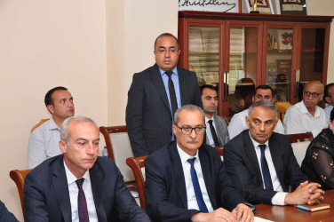 Şirvan Səhər İcra Hakimiyyətinin başçısı İlqar Abbasov vətəndaş qəbulu keçirib.