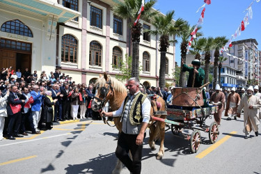 Şirvan nümayəndə heyəti Türkiyədə keçirilən 486-cı Beynəlxalq Manisa Mesir Macunu Festivalında iştirak edib.