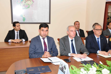 Şirvan Səhər İcra Hakimiyyətinin başçısı İlqar Abbasov vətəndaş qəbulu keçirib.