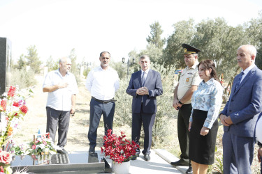 Şirvan Şəhər İcra Hakimiyyətinin başçısı ənənəvi olaraq bu ayın sonuncu cümə axşamı da şəhid ailələri ilə görüşüb 27.07.2023