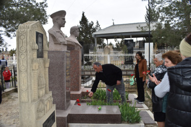 Azərbaycanın Milli Qəhrəmanı Rəfael Həbibovun doğum günü münasibətilə xatirə tədbiri keçirilib.