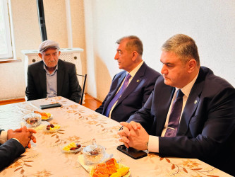 Şirvanda “27 sentyabr - Anım Günü” ərəfəsində şəhid ailələri ziyarət olunub.