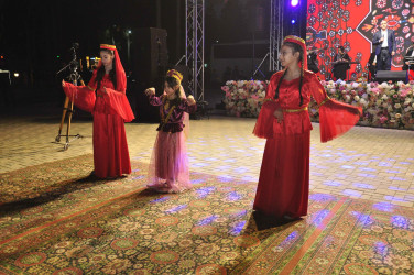 Şirvanda Ümummilli lider, Ulu Öndər Heydər Əliyevin anadan olmasının 103 illiyinə həsr olunmuş konsert təşkil edilib.