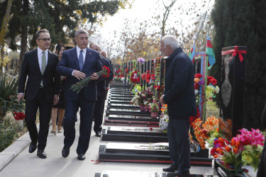 Vətən müharibəsi şəhidi Əli Mənəflinin anım günü qeyd edilib.