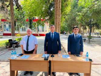 Şirvan Şəhər İcra Hakimiyyətinin başçısı İlqar Abbasov sakinlərlə növbəti səyyar görüş keçirib.