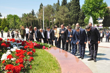 Şirvanda Ümummilli lider, Ulu Öndər Heydər Əliyevin anadan olmasının 103 illiyi münasibətilə xatirəsi anılıb.