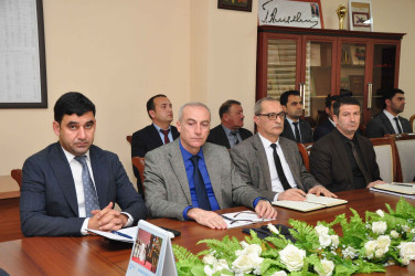 Şirvan Səhər İcra Hakimiyyətinin başçısı İlqar Abbasov vətəndaş qəbulu keçirib.