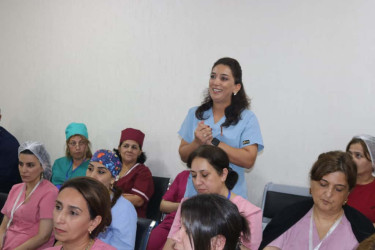 Şirvan Şəhər İcra Hakimiyyətinin başçısı İlqar Abbasov  növbəti səyyar görüş keçirib.