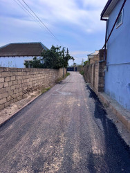 Şirvanda küçələrin asfaltlanması işləri davam etdirilir.