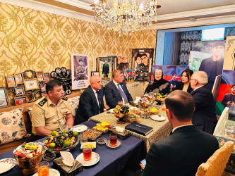 Şirvan Şəhər İcra Hakimiyyətinin başçısı İlqar Abbasov “Anım Günü” ərəfəsində Vətən müharibəsi əlillərini və şəhid ailələrini ziyarət edib.