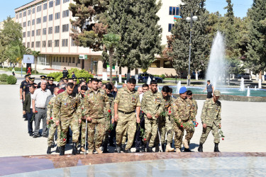 27 sentyabr Anım Günü ilə əlaqədar Şirvan şəhərində ümumşəhər anım tədbiri keçirilib.