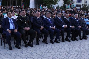 Şirvanda Ümummilli lider, Ulu Öndər Heydər Əliyevin anadan olmasının 103 illiyinə həsr olunmuş konsert təşkil edilib.