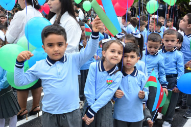 Şirvan şəhərində 15 sentyabr - Bilik Günü qeyd edilib.