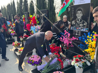 Şirvanda Vətən müharibəsi şəhidi Elnur Qarayevin xatirəsi anılıb.