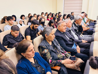 Şirvan Şəhər İcra Hakimiyyətinin başçısı İlqar Abbasov  növbəti səyyar görüş keçirib.