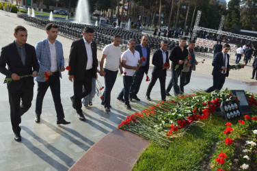 Şirvanda Ümummilli lider, Ulu Öndər Heydər Əliyevin anadan olmasının 102-ci ildönümü münasibətilə xatirəsi anılıb.