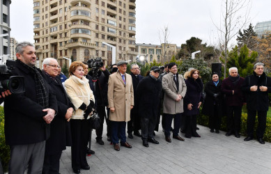 Azərbaycan Respublikasının Prezidenti İlham Əliyev fevralın 8-də Bakıda görkəmli bəstəkar, Xalq artisti, Dövlət mükafatı laureatı Tofiq Quliyevin abidəsinin açılışında iştirak edib.