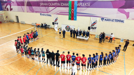 Şirvanda yeniyetmə voleybolçularla görüş keçirilib.