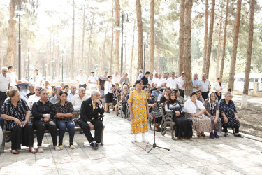 Şirvan Şəhər İcra Hakimiyyətinin başçısı İlqar Abbasov sakinlərlə növbəti səyyar görüş keçirib 02.09.2023