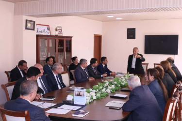 Şirvan Səhər İcra Hakimiyyətinin başçısı İlqar Abbasov növbəti vətəndaş qəbulu keçirib.