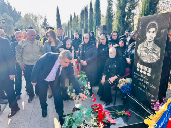Şirvanda Vətən müharibəsi şəhidi Ramil Əliyevin xatirəsi anılıb.