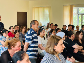 Şirvan Şəhər İcra Hakimiyyətinin başçısı İlqar Abbasov növbəti səyyar görüş keçirib.