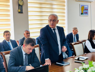 Şirvan Şəhər İcra Hakimiyyətinin başçısı İlqar Abbasov növbəti vətəndaş qəbulu keçirib.