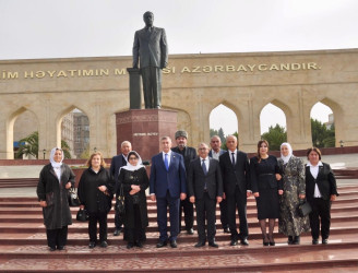 Şirvanda YAP-ın təsis olunmasının 33-cü ildönümü qeyd edilib.