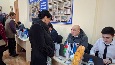 Şirvanda əmək yarmarkası təşkil olunub.