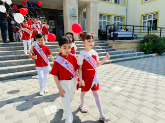 Şirvan Şəhər İcra Hakimiyyətinin başçısı İlqar Abbasov “Son zəng” tədbirində iştirak edib.