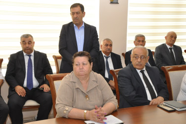 Şirvan Səhər İcra Hakimiyyətinin başçısı İlqar Abbasov vətəndaş qəbulu keçirib.