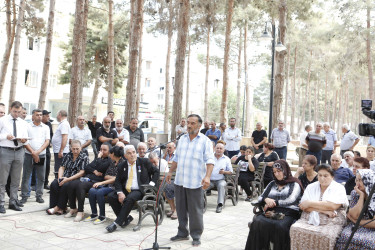 Şirvan Şəhər İcra Hakimiyyətinin başçısı İlqar Abbasov sakinlərlə növbəti səyyar görüş keçirib 02.09.2023