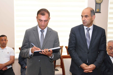 Şirvan Səhər İcra Hakimiyyətinin başçısı İlqar Abbasov vətəndaş qəbulu keçirib.