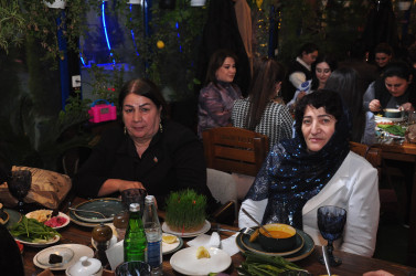 Şirvanda Beynəlxalq Qadınlar Günü münasibətilə şəhid anaları ilə görüş keçirilib, onlar üçün iftar süfrəsi təşkil olunub.